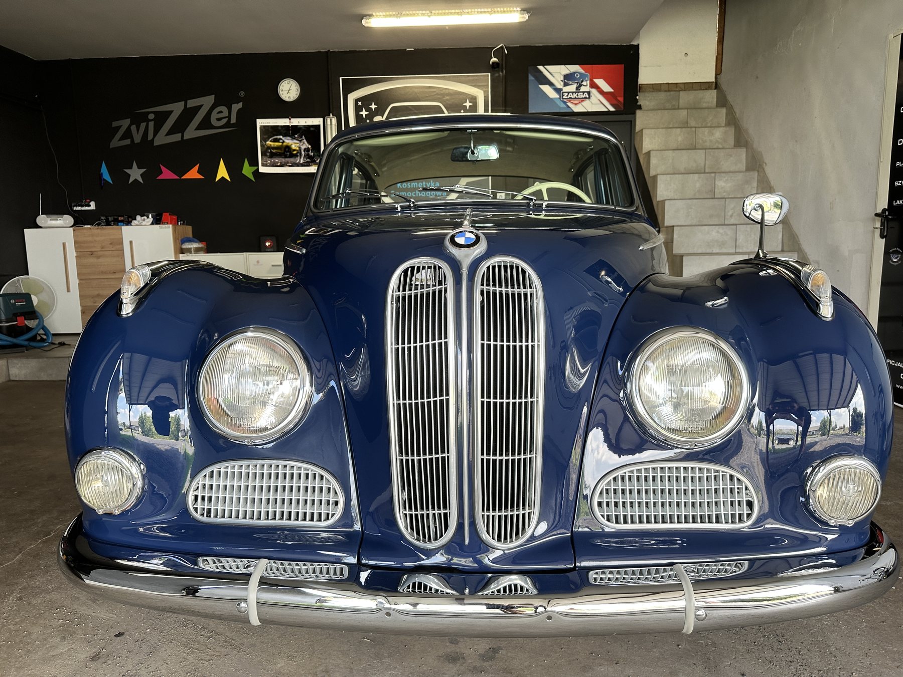 Klasyczne BMW - zdjęcie realizacji 8