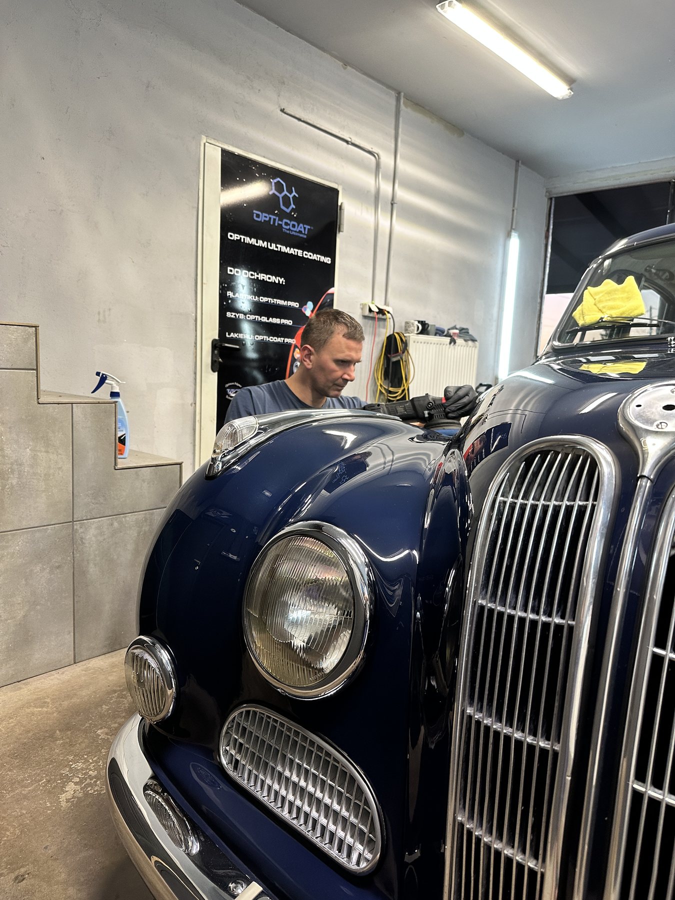 Klasyczne BMW - zdjęcie realizacji 20